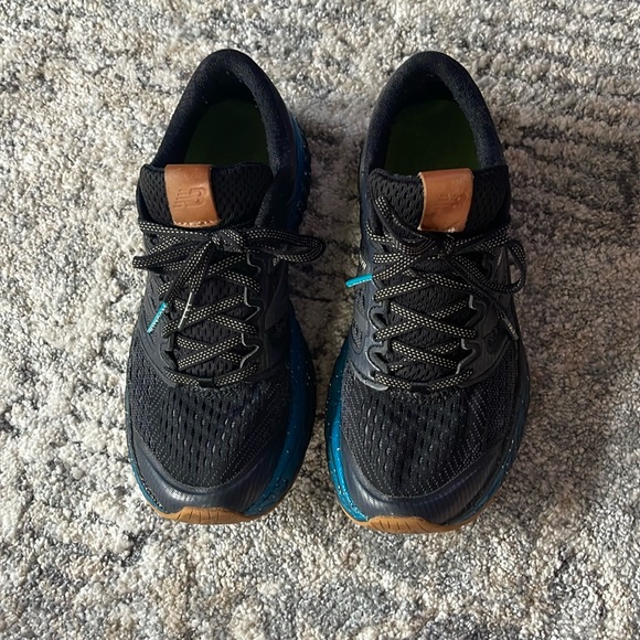 New Balance- Brooklyn Marathon running shoe - Picture 1 of 6